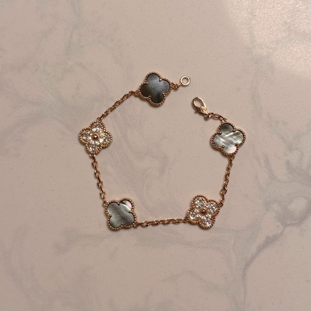 VCA Bracelet